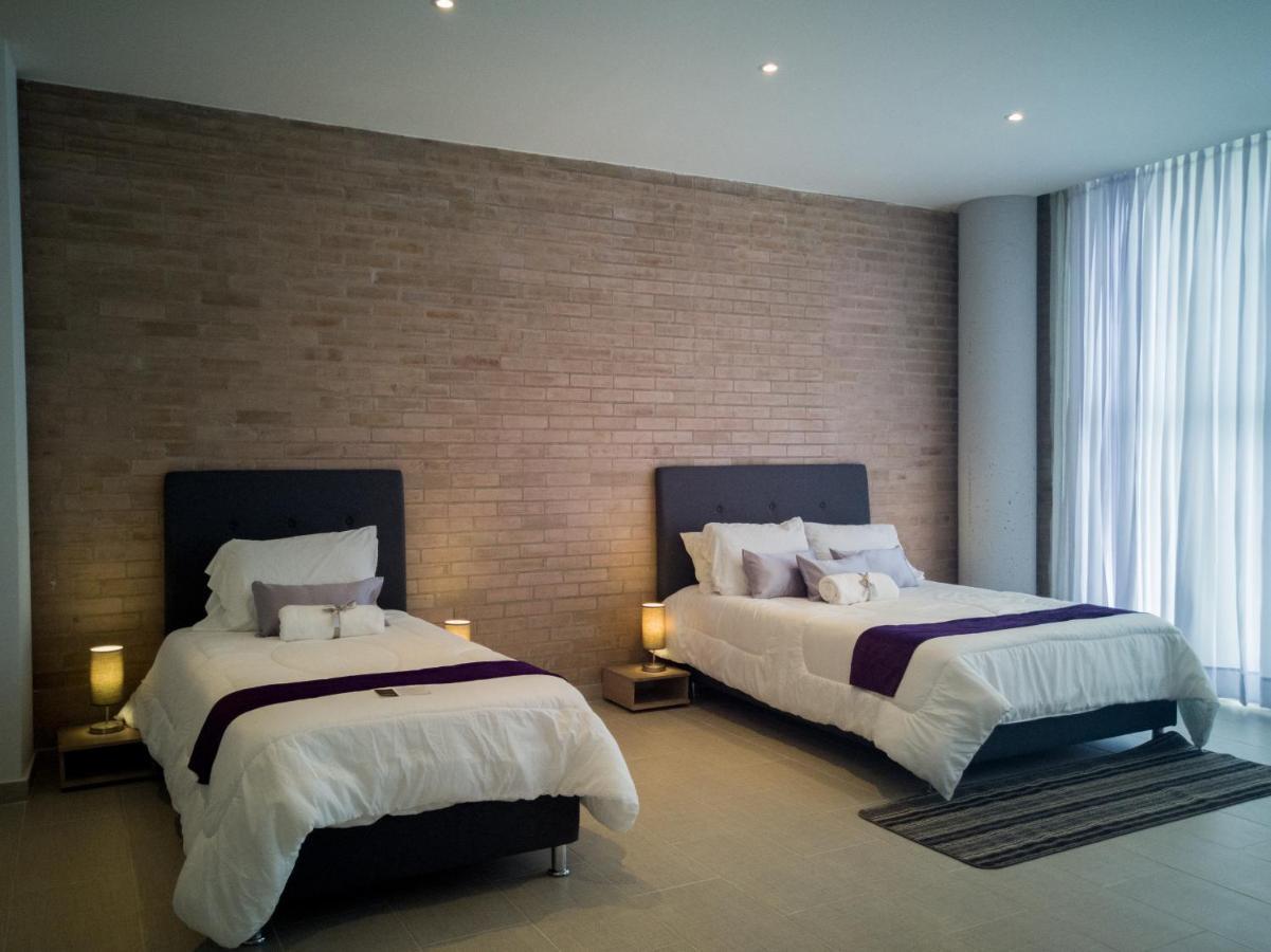Boutique M 4*